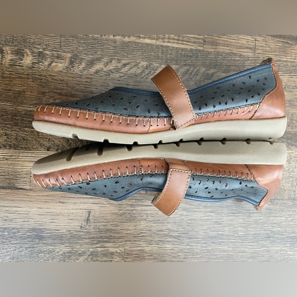 Remonte Blue Leather Mary Jane Slip On Comfy Preppy Shoes - size 39 (8-8.5) - Picture 4 of 5